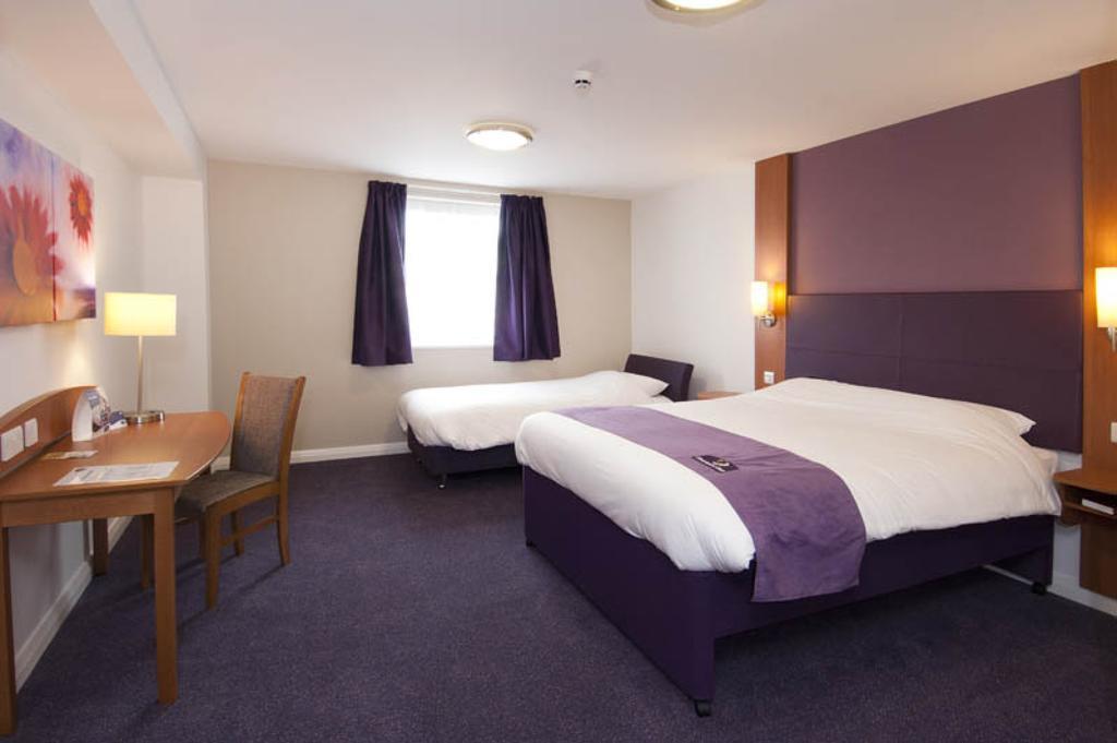 Premier Inn Norwich - Broadlands Park Thorpe St Andrew Rom bilde