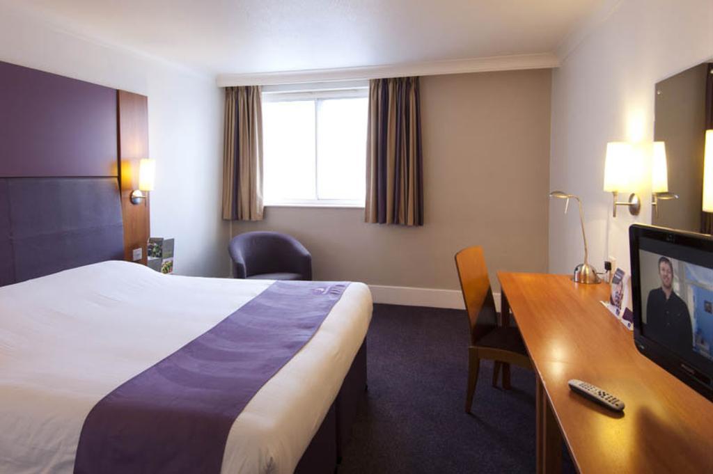 Premier Inn Norwich - Broadlands Park Thorpe St Andrew Rom bilde